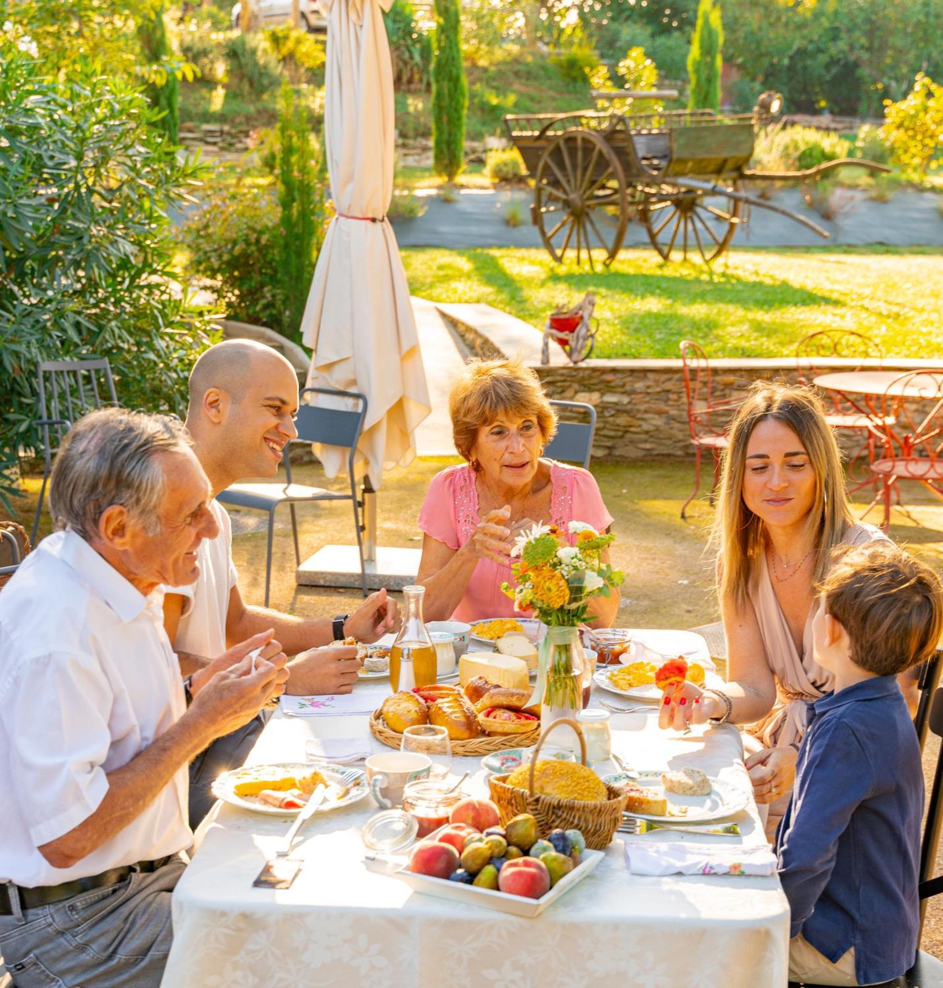 Le Domaine De Gorneton Bed & Breakfast Chasse-sur-Rhone Exterior photo